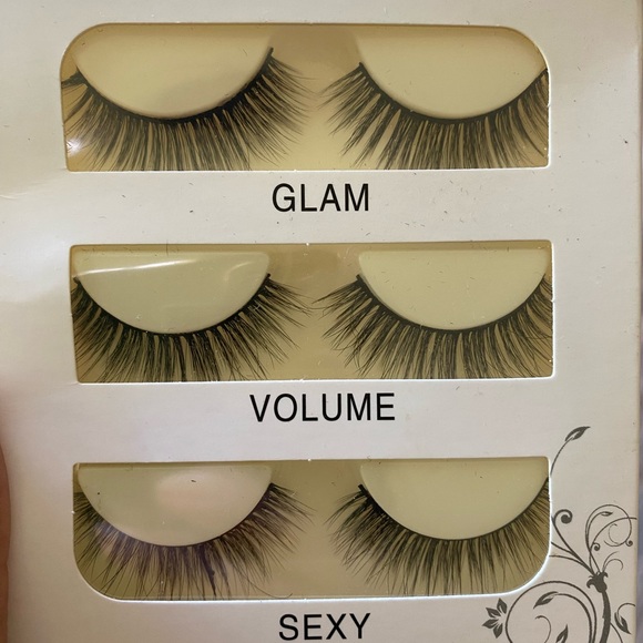 Lashes - Picture 2 of 2